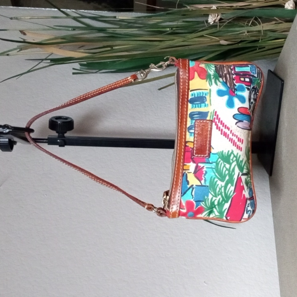 Rare! DOONEY & BOURKE "Sandbar" Tropical Vacation Club Purse Wristlet. #3